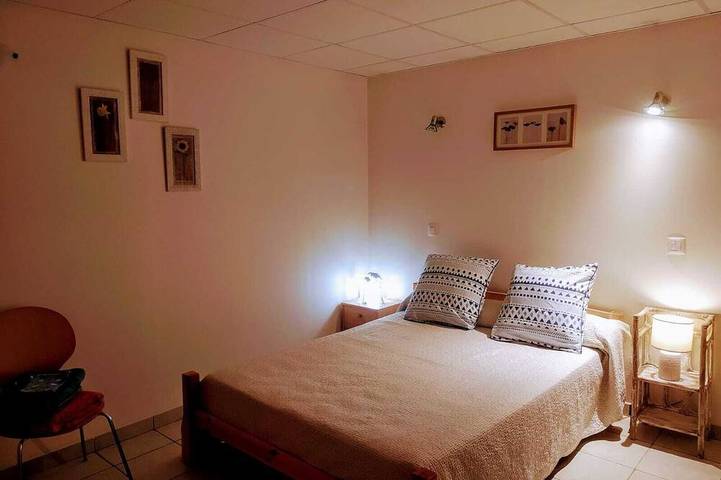 Location de vacances pour 2 personnes, avec jardin et terrasse à Lachapelle-sous-Aubenas - 4