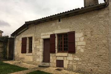 Gîte pour 6 personnes, avec jardin et balcon à Bourdeilles