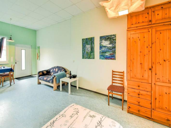 Ferienwohnung für 2 Personen, mit Terrasse und Garten in Karls Erlebnis-Dorf  Rövershagen - 2