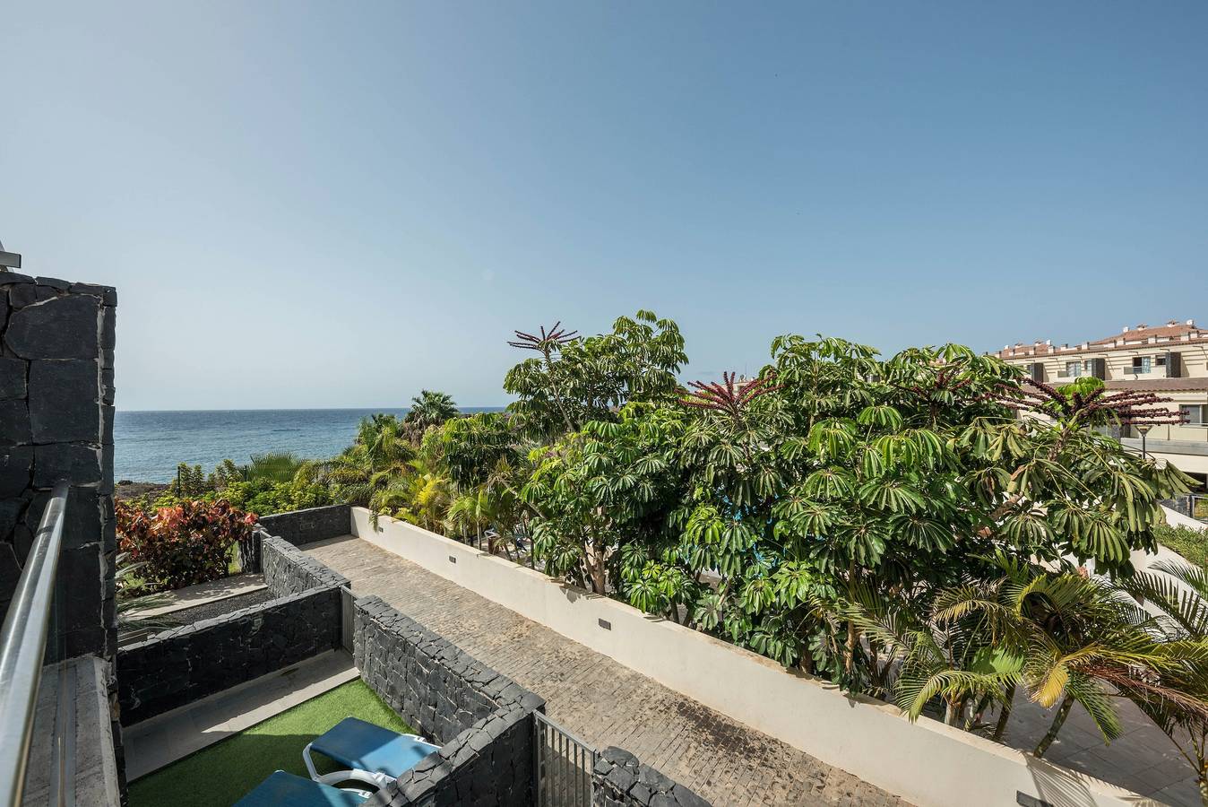 Villa 'Sun Bay Villas 44' mit Meerblick, Terrasse und Gemeinschaftspool in Las Adelfas, Amarilla Golf