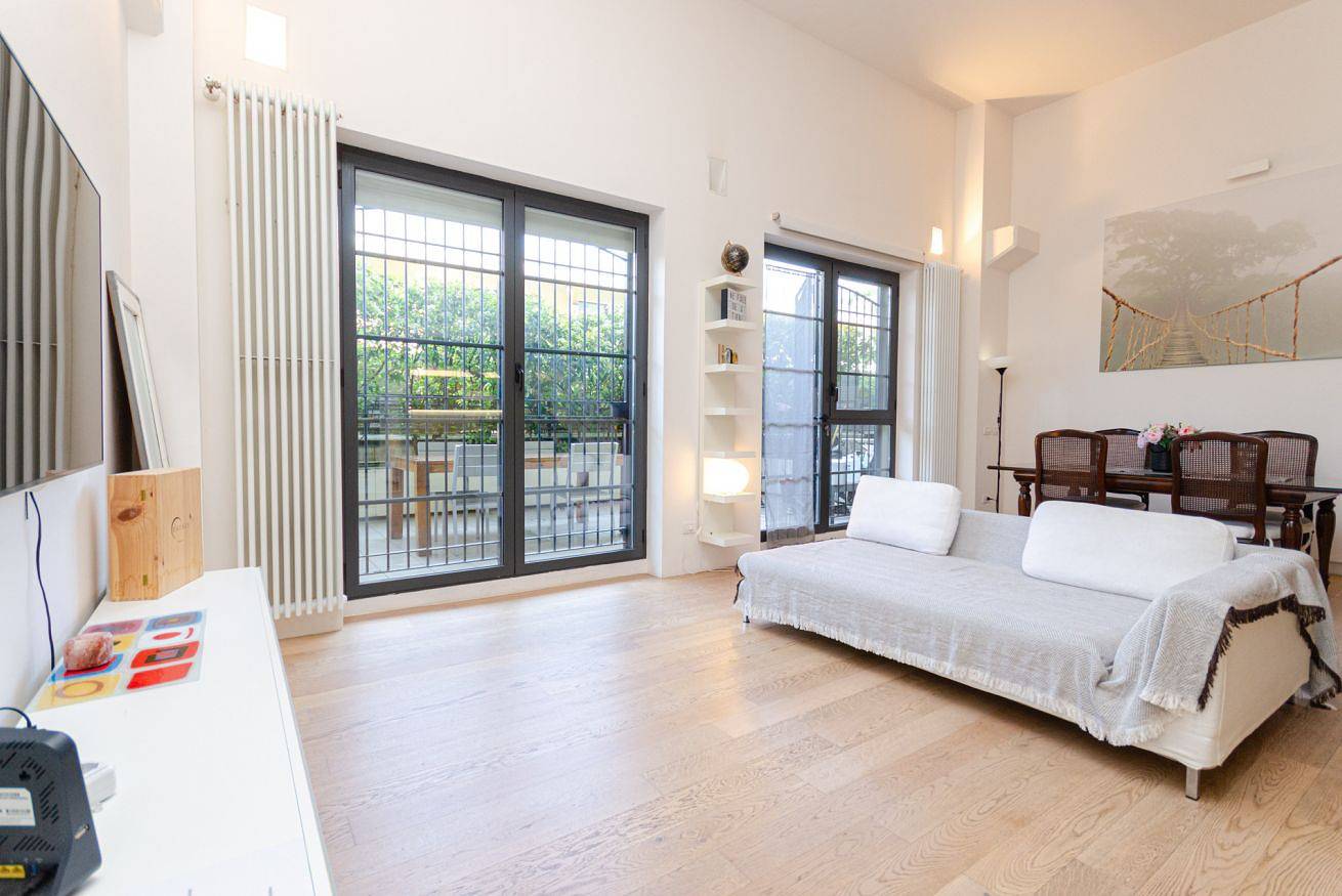 Appartamento intero, Vivimihome - Esclusivo loft con due camere da letto e terrazzo in Milano, Provincia di Milano
