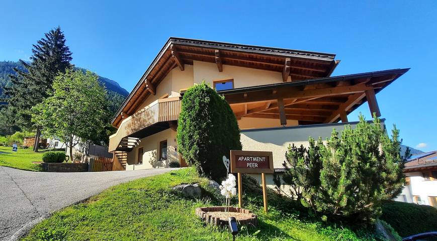 Ferienwohnung für 6 Personen, mit Garten und Ausblick, kinderfreundlich im Stubaital - 2