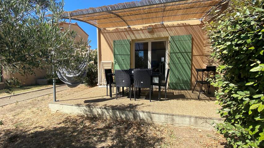 Location de vacances pour 6 personnes, avec terrasse à Mouriès - 2