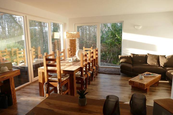 Ferienhaus für 8 Personen, mit Garten und Sauna sowie Ausblick und Seeblick in Zislow - 2