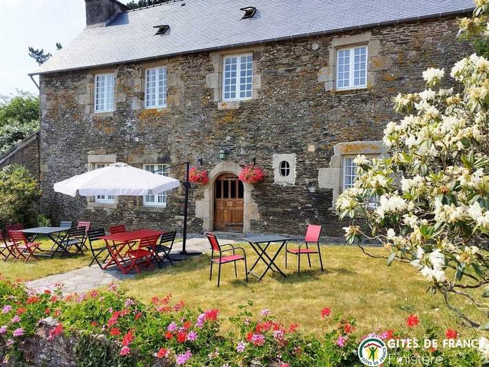 Casa de huéspedes para 10 personas, con jardín - 1