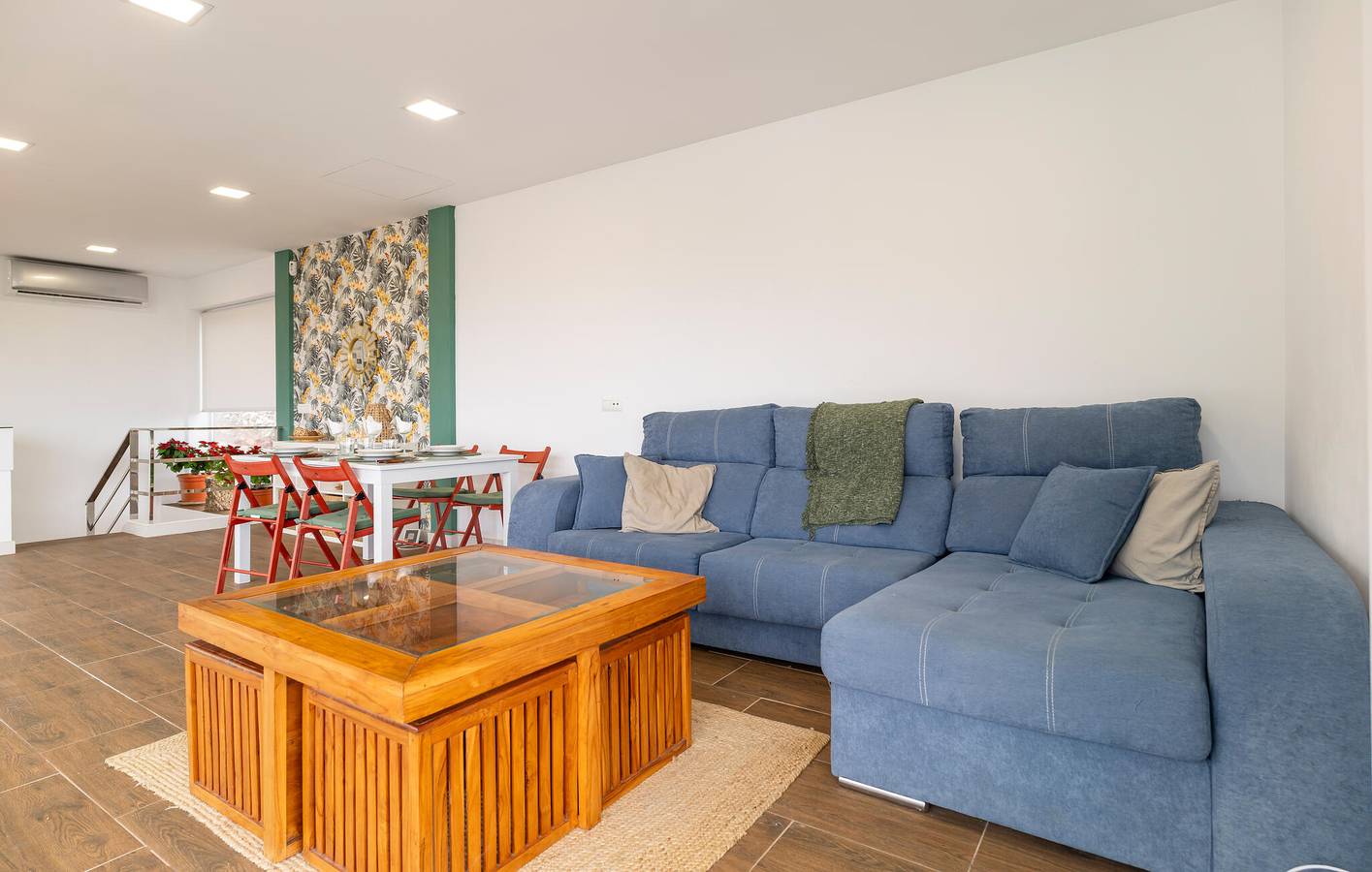 250 sq-ft Apartment with Pool, Parking & Terrace in Pinos de Alhaurín, Alhaurín de la Torre