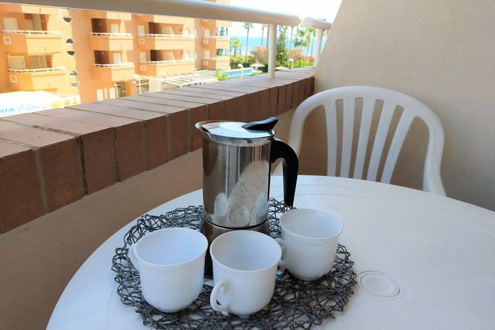 Gîte pour 6 personnes, avec piscine et balcon/terrasse, animaux acceptés à Oropesa del Mar - 2
