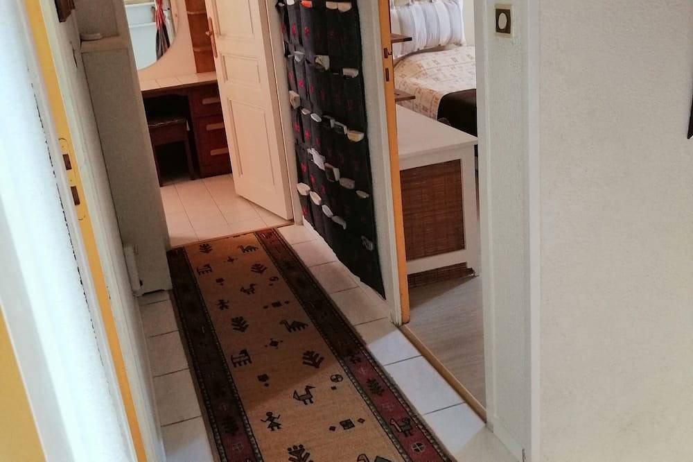 Casa / villa / chalet - Entraigues sur sorgue in Entraigues-sur-la-Sorgue, Vaucluse