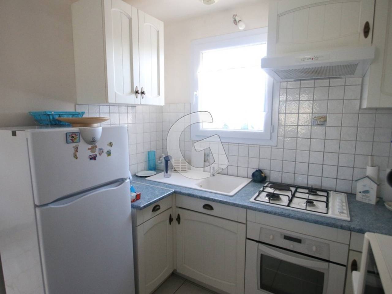 Charming Holiday Home for 4 in Saint-Vincent-sur-Jard, Near Beach, Terrace, and Bbq in Saint-Vincent-sur-Jard, Vendée