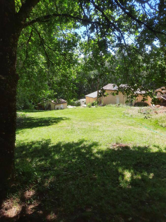 Location de vacances pour 4 personnes, avec jardin et vue à Lacropte - 4