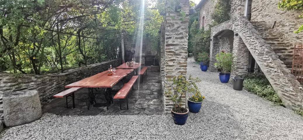 Chambre d’hôte pour 2 personnes, avec vue et jardin ainsi que sauna et piscine, animaux acceptés dans la Creuse - 3