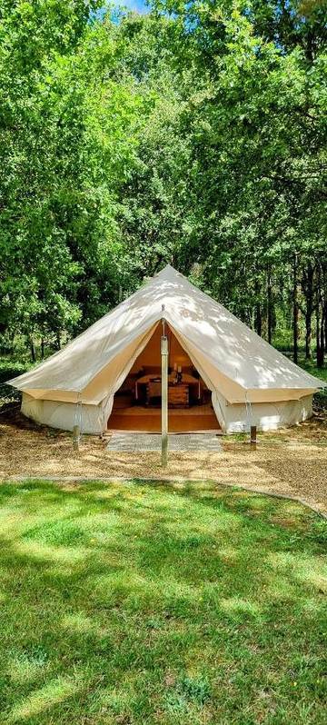 Cottage pour 2 personnes, avec vue et jardin à Mouliherne