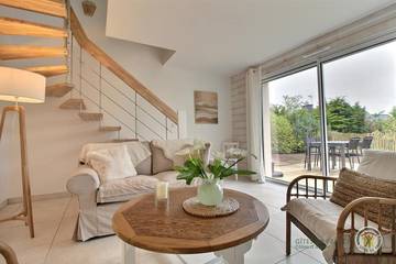 Gîte pour 4 personnes, avec terrasse et jardin dans Plage Keriec