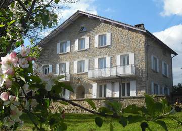 Gîte pour 6 personnes, avec terrasse à La Chapelle-en-Vercors