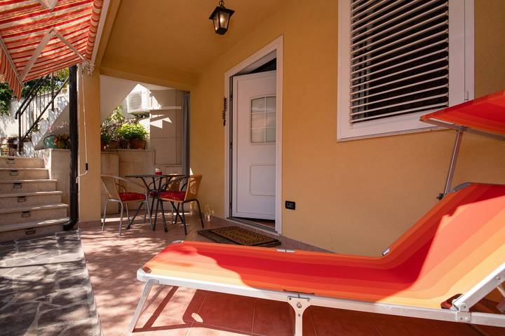 Ferienwohnung für 2 Personen, mit Balkon/Terrasse in Vrsar