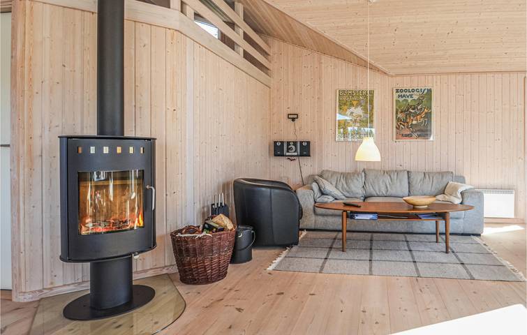 Ferienhaus für 10 Personen, mit Whirlpool und Sauna sowie Terrasse in Thorup Strand - 2