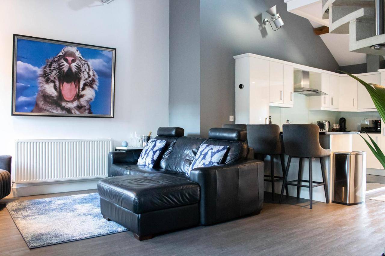Entire apartment, Two-Bedroom Apartment in Warrington, Cheshire