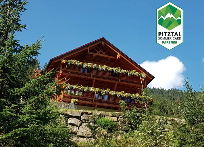 Ferienwohnung für 4 Personen, mit Terrasse und Garten im Pitztal
