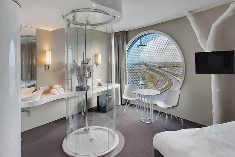 Perfect Group getaway | Nature escape, Local attractions & Golf course | 2 Units in Zuidoost, Nordholland