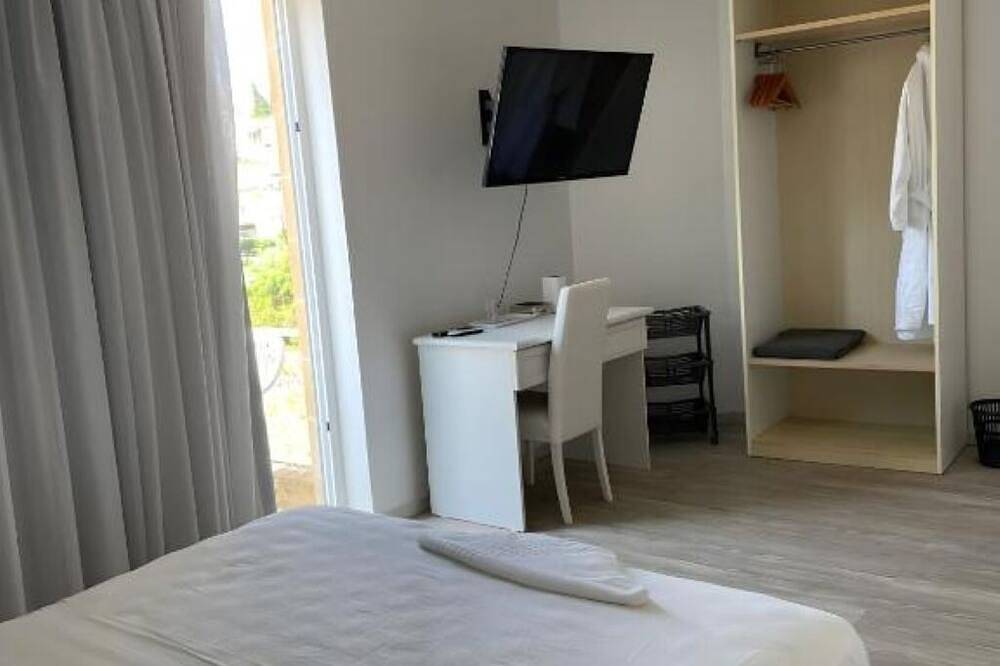 Villa Arjuza in San Giljan, Malta Island