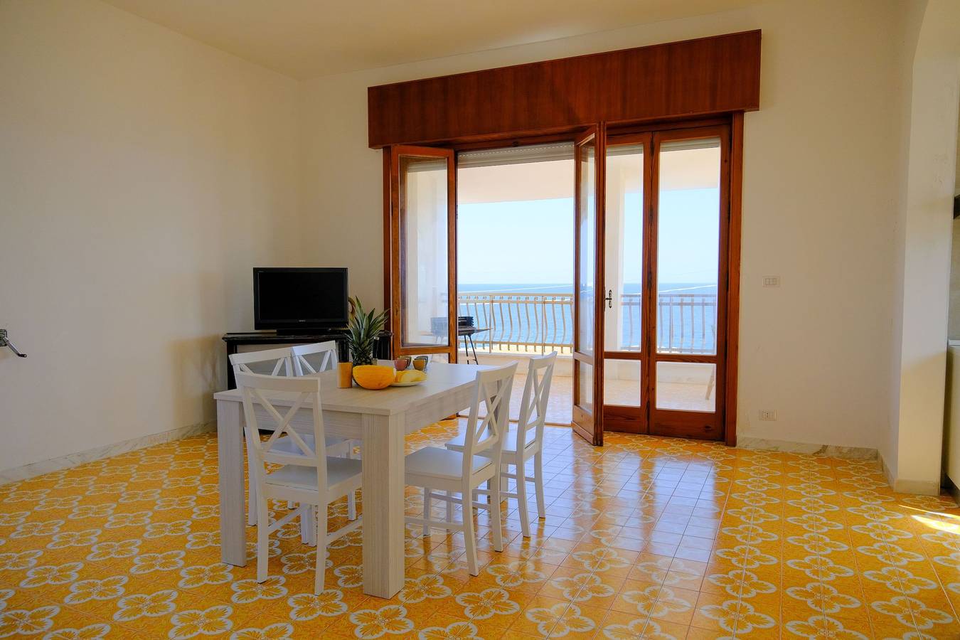 Ferienhaus für 8 Personen mit Balkon in Torre Dell'orso, Lecce Provinz