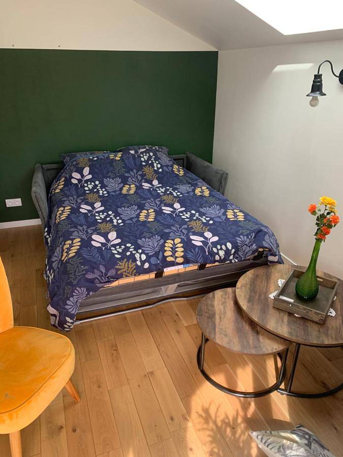 Location de vacances pour 6 personnes, avec jardin à Louvigné-du-Désert - 2