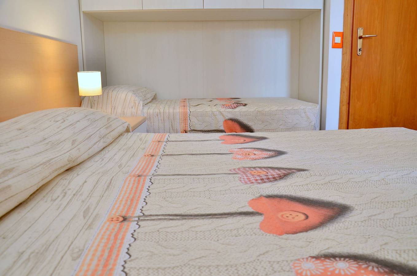 Ganze Ferienwohnung, Ferienwohnung für 5 Personen mit Terrasse in Bibione, Venedig Provinz