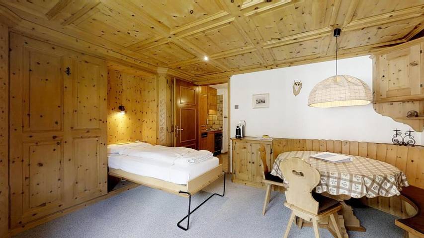 Ferienwohnung für 2 Personen, mit Balkon und Terrasse sowie Ausblick in Silvaplana - 4
