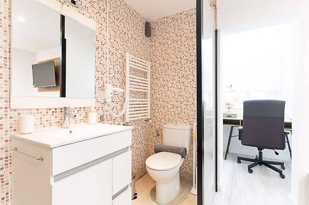 Sucre: Room with comfort and Bolivian essence in Madrid in Madrid, Madrid Province