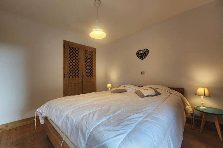 Gîte pour 4 personnes, avec piscine et balcon dans Office De Tourisme De Samoens - 4