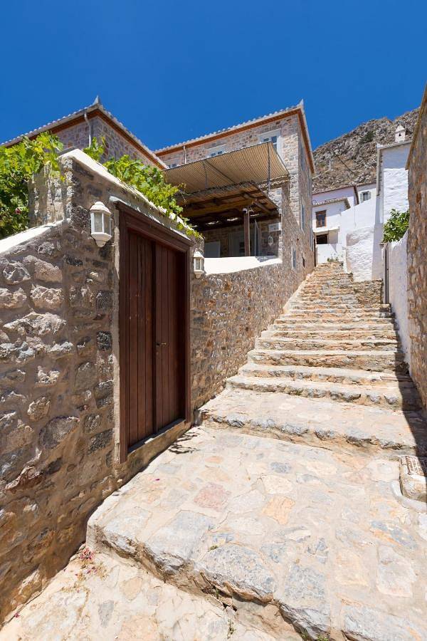 Maison d’hôte pour 2 personnes, avec vue et jardin à Hydra - 2
