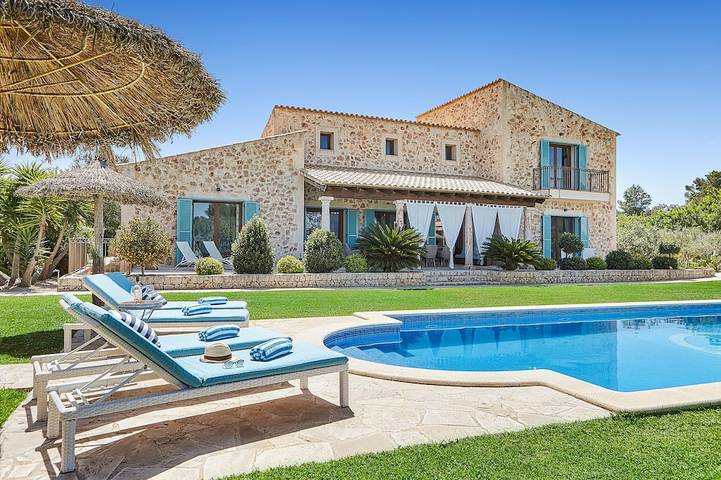 Villa for 12 people, with sauna and garden - 1