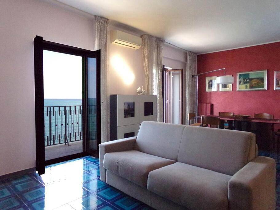Appartamento intero, One-Bedroom Apartment in Molfetta, Provincia di Bari