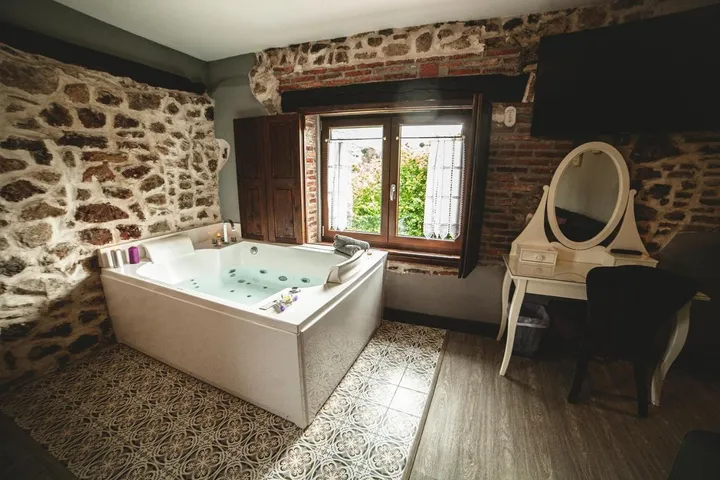 Casa rural para 2 personas, con jacuzzi y jardín - 1
