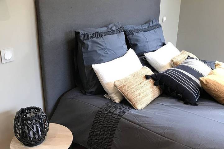 Location de vacances pour 9 personnes, avec piscine et jacuzzi à Cazevieille - 3