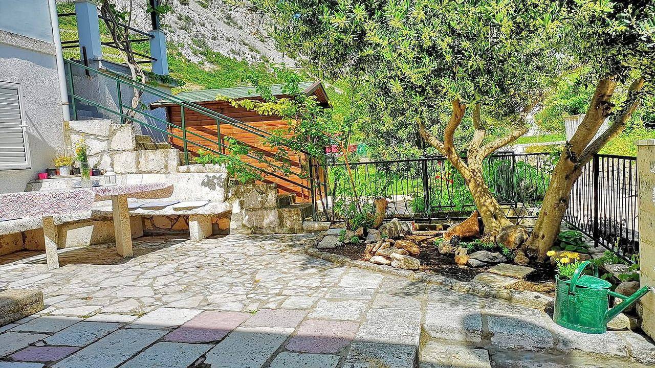 Ganze Ferienwohnung, Ferienwohnung für 4 Personen mit Terrasse in Trstenik, Peljesac