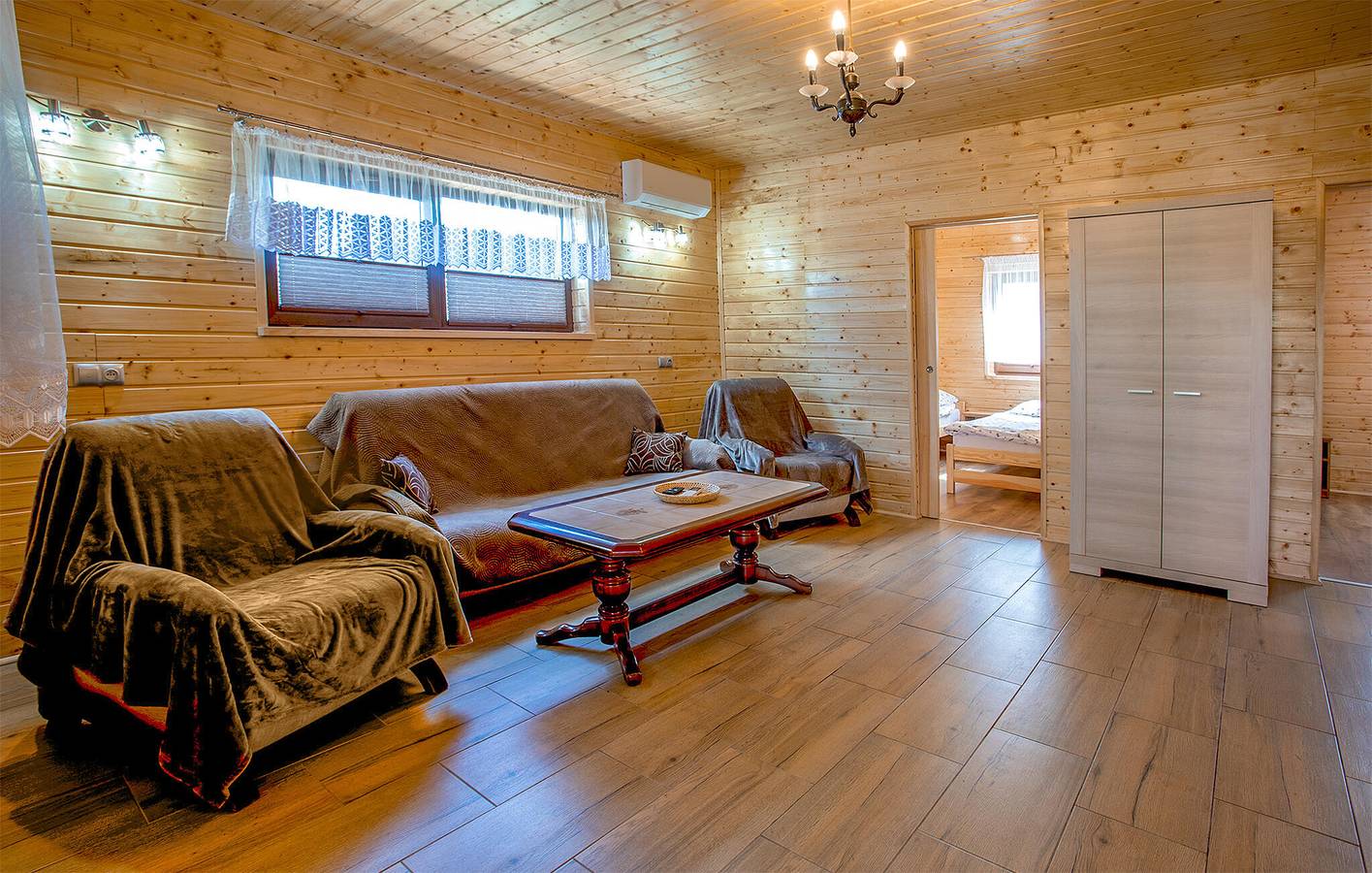 Ganze Ferienwohnung, Ferienwohnung für 5 Personen mit Sauna in Tucheler Heide