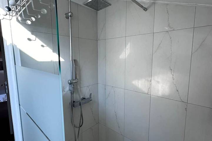 Gîte pour 4 personnes, avec jardin à Allinges - 3