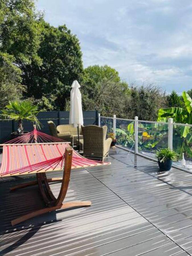 Location de vacances pour 12 personnes, avec piscine et terrasse, animaux acceptés à Carlux - 3