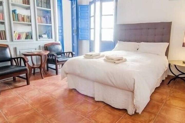 Grande maison , Patio Andaluz , Piscine privé climatisée , 4 km de la Plage in Vélez-Málaga, Costa del Sol