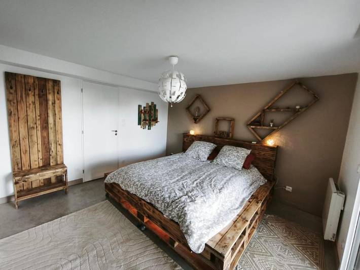 Chambre d’hôte pour 2 personnes, avec Balcon et Terrasse ainsi que Jacuzzi et Jardin