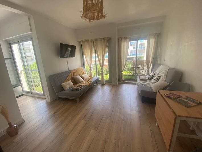 Studio pour 3 personnes, avec balcon