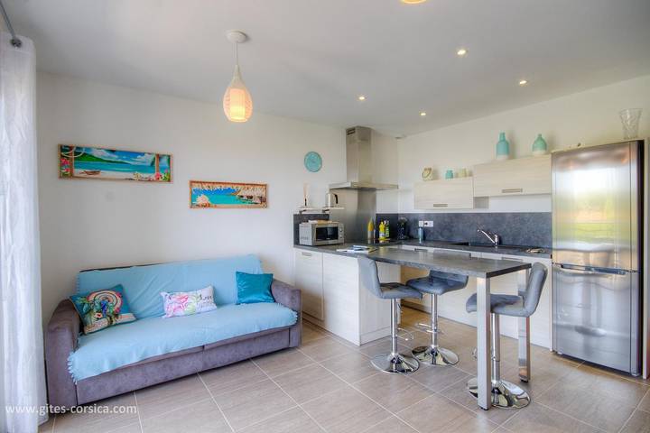 Gîte pour 2 personnes, avec Terrasse et Vue à Santa-Lucia-di-Moriani - 3