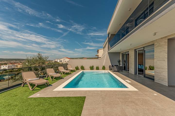 Villa für 6 Personen, mit Terrasse, mit Haustier in Maslenica - 4