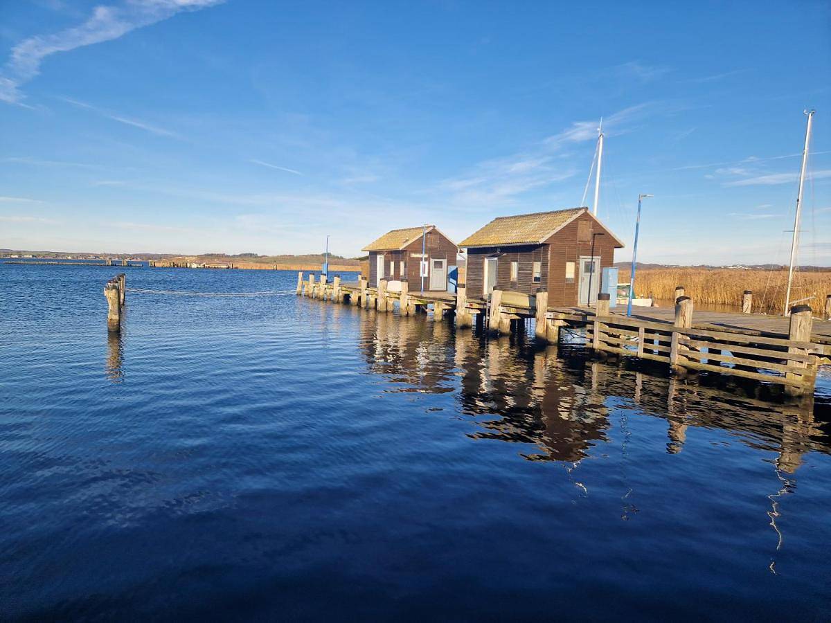 Mobilheim am Hafen in Gager, Mönchgut