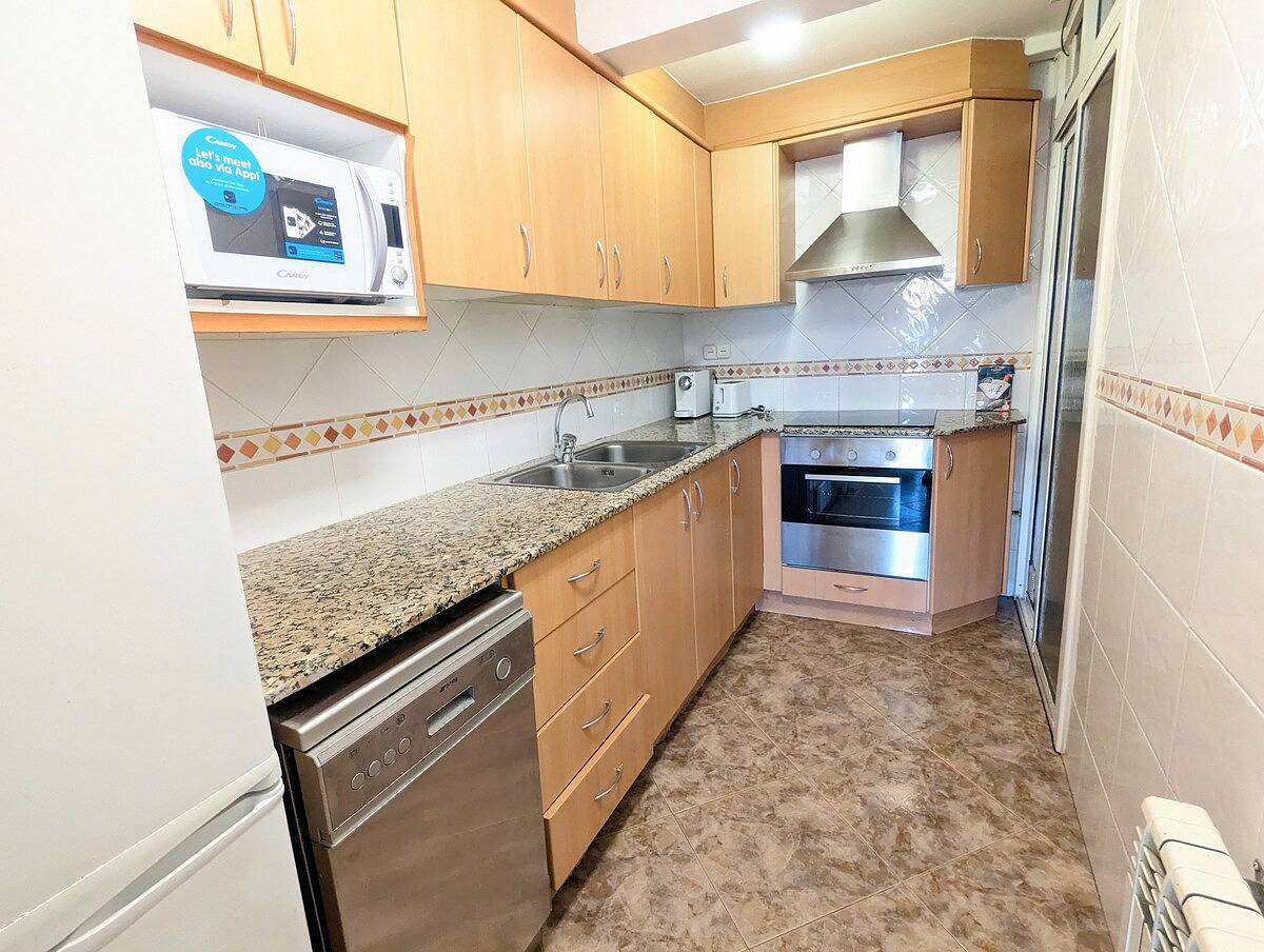 Appartement entier, Apartamento con piscina y frente al mar in Cabrera de Mar, Costa del Maresme