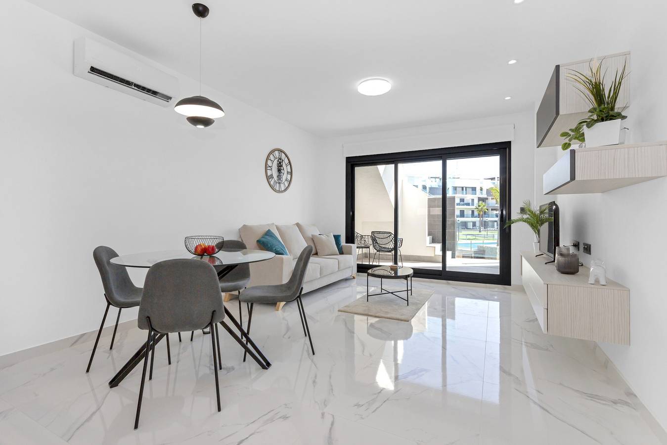 Ganze Wohnung, Oasis Beach – Mediterranean Relax in Playa Moncayo, Guardamar del Segura
