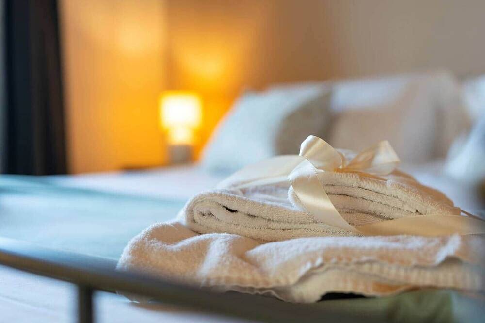 Poderino il Sole, Suite Rosmarino in Lajatico, Pisa Provinz