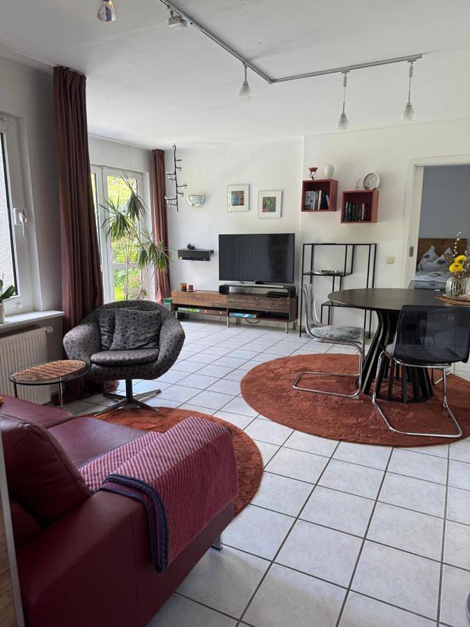 Ferienwohnung für 3 Personen, mit Terrasse und Garten sowie Ausblick