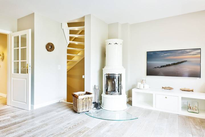 Ferienhaus für 4 Personen, mit Terrasse und Garten sowie Sauna in Tinnum - 3